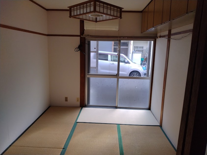 1Fキッチン横の和室