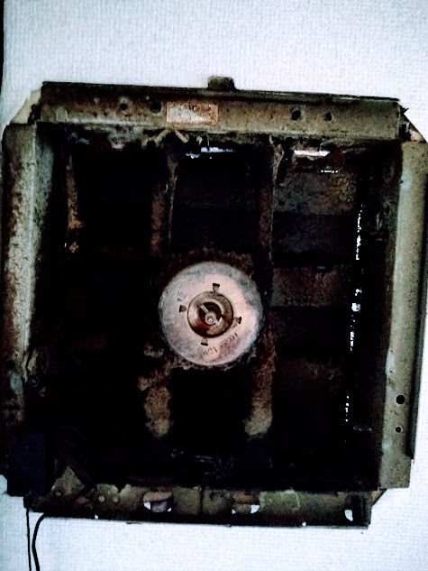 再生不能だと確信した内部の状況