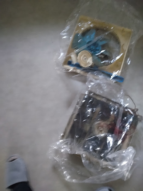 捨てるものを分別