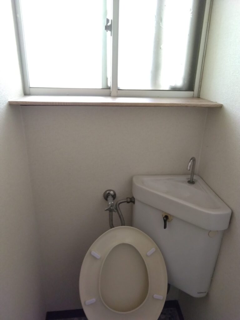 便座クッション交換した後の写真